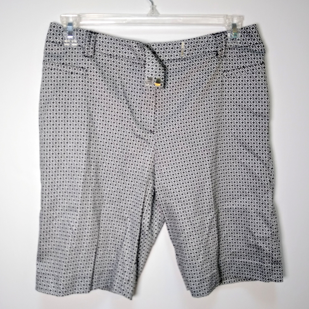 George Black White Patterned Women's Bermuda Dress Shorts Women's Size 10